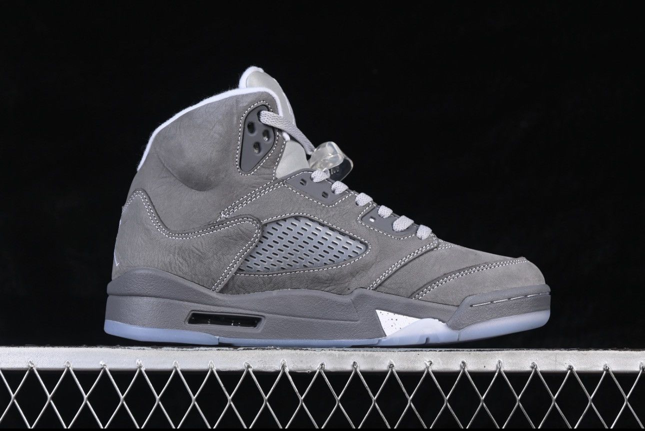 Jordan Brand Jordan 5 grey Size US 8 / EU 41 - 12 Thumbnail