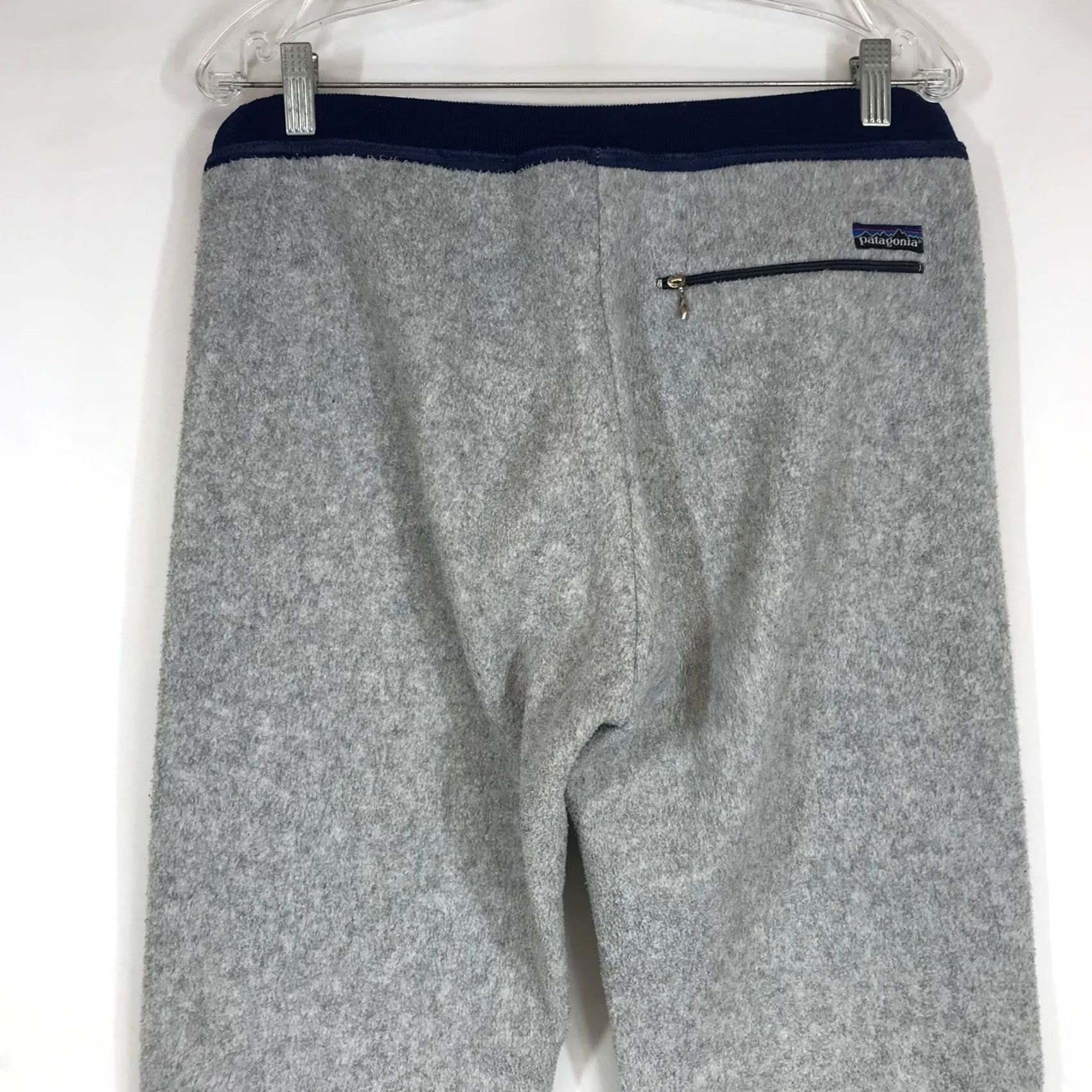 Patagonia VINTAGE Patagonia Synchilla Fleece Pants Mens M Gray Navy Trim USA Joggers Size US 31 - 5 Thumbnail