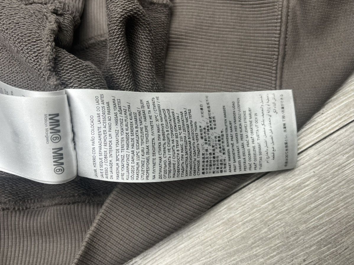 Maison Margiela MM6 Maison Margiela Numeric Logo Patch Hoodie Size US M / EU 48-50 / 2 - 6 Thumbnail