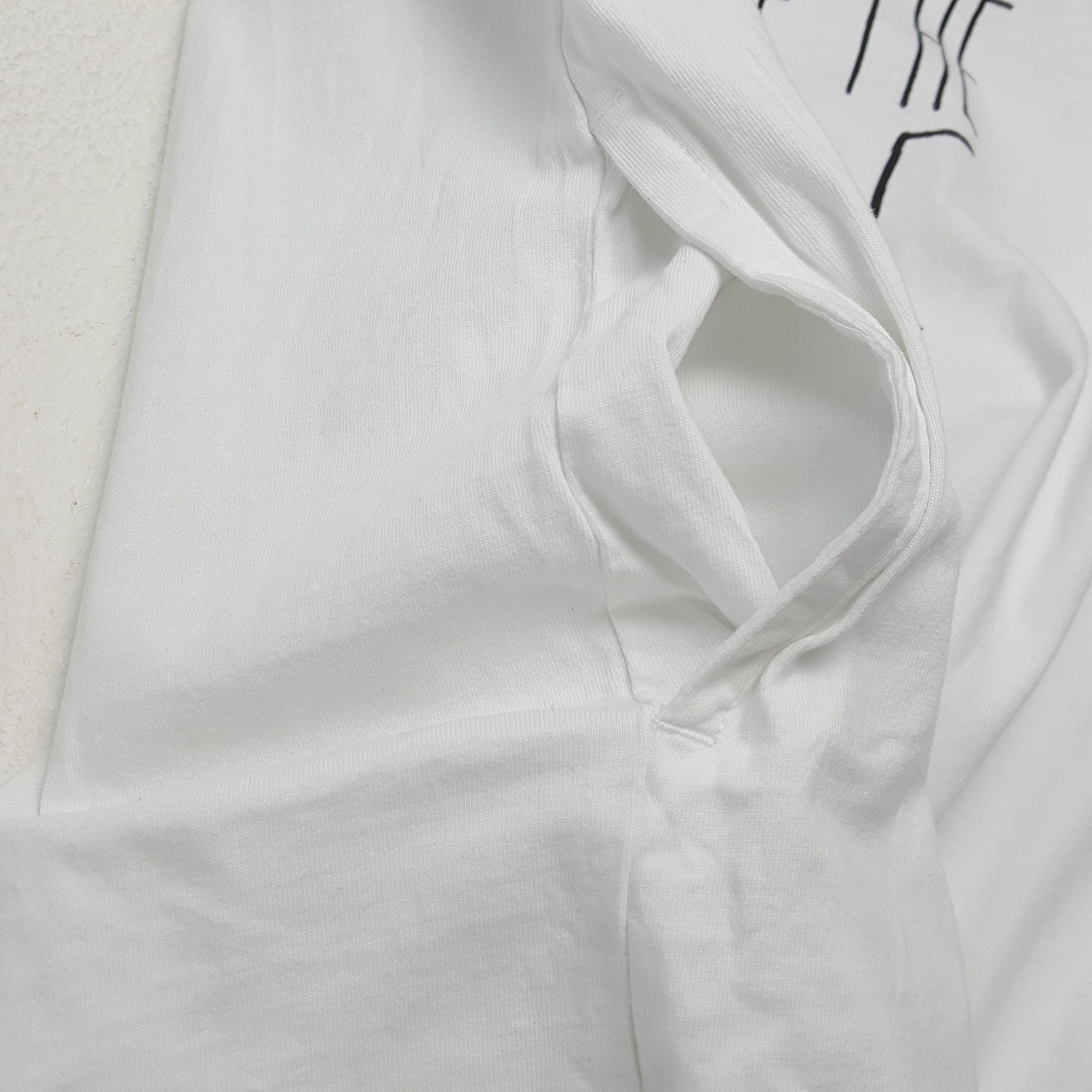 GU × Japanese Brand × Undercover GU X UNDERCOVER Japanese Brand Custom Logo Style Tshirt Size US XL / EU 56 / 4 - 7 Thumbnail