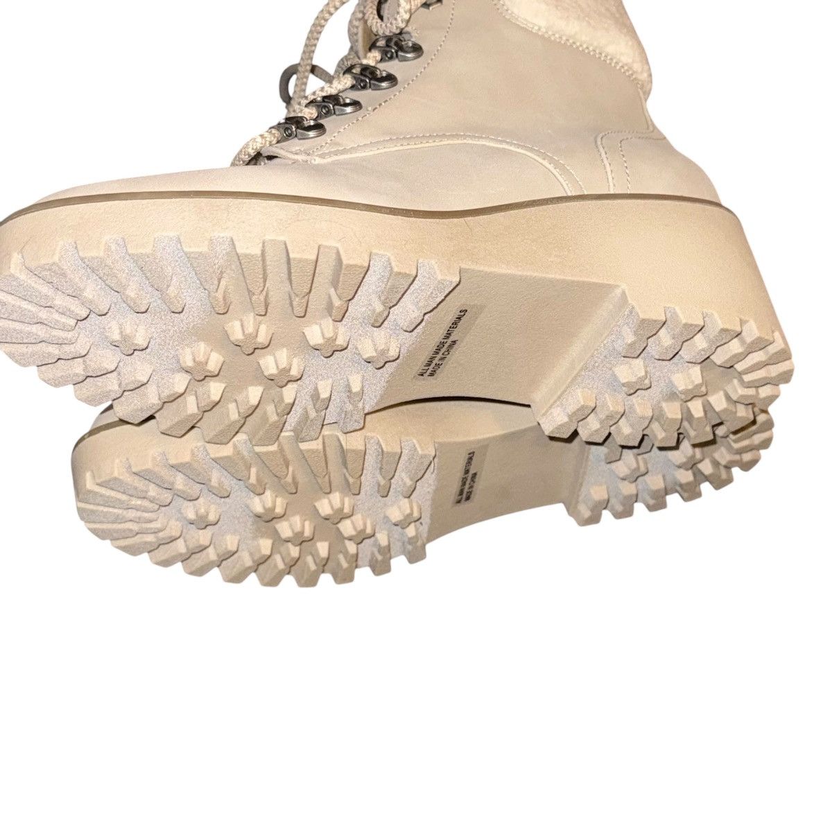 Dolce Vita DV by Dolce Vita Russit Sherpa trim laced wedge ankle boots Size US 9.5 / IT 39.5 - 6 Thumbnail