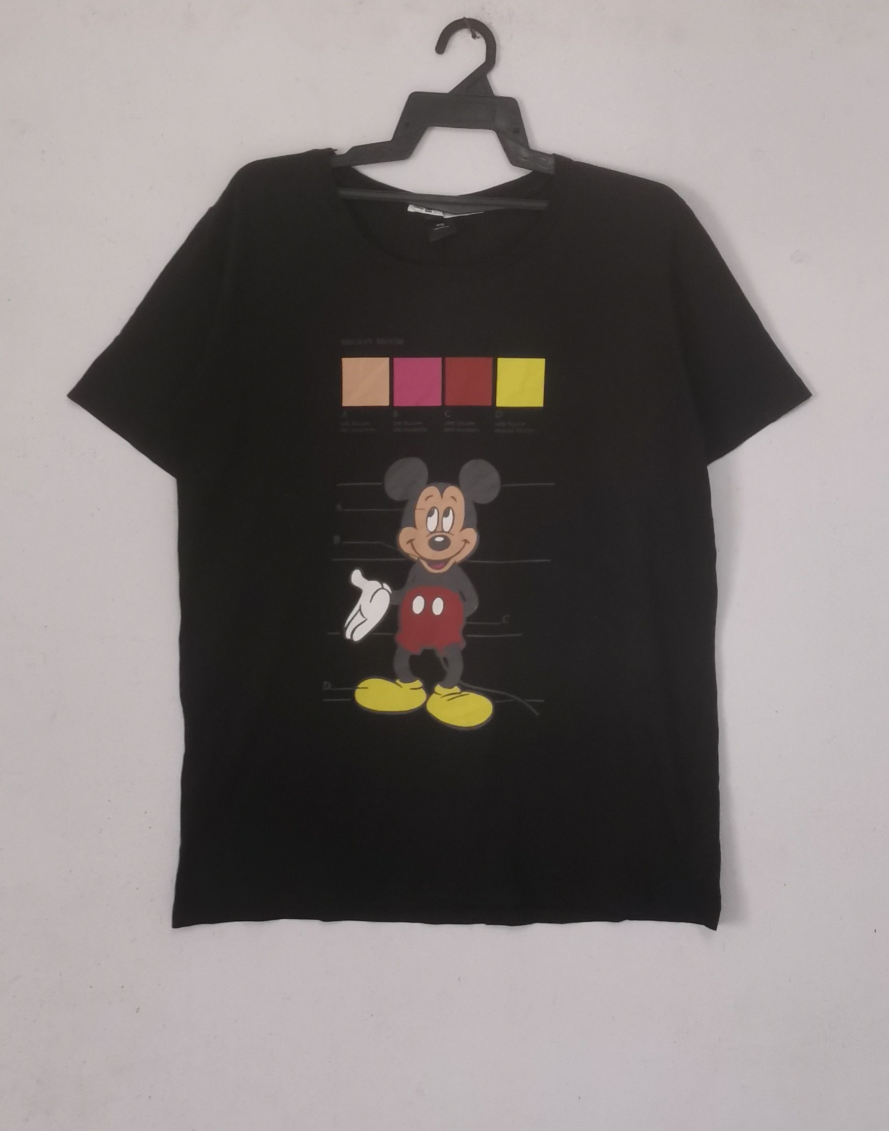 Mickey Mouse × Undercover × Uniqlo Rare uniqlo Undercover t-shirt Size US XL / EU 56 / 4 - 1 Thumbnail