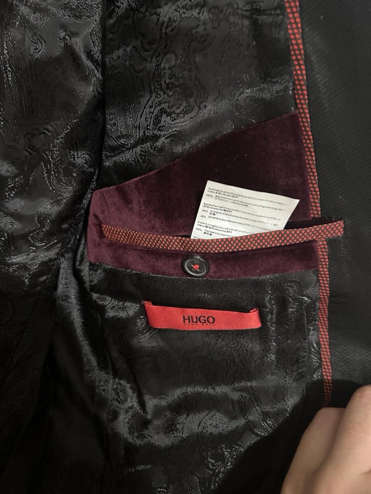 Hugo Boss HUGO by Hugo Boss Men’s Velvet Blazer 36R Burgundy Jacket Size 36R - 5 Thumbnail