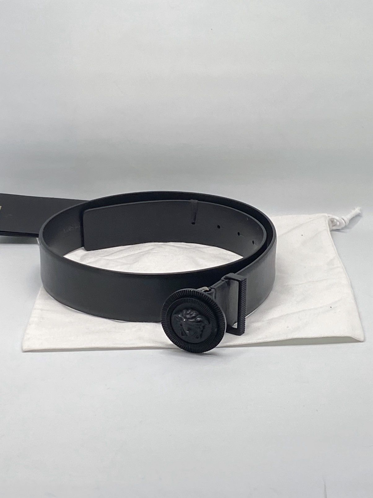 Versace Versace Medusa Biggie Leather Belt size 80/32” Size 32 - 2 Thumbnail