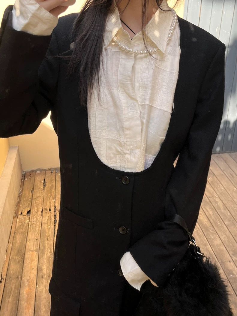 Comme des Garcons Comme Des Garcons Coat with special neckline Size M / US 6-8 / IT 42-44 - 2 Thumbnail