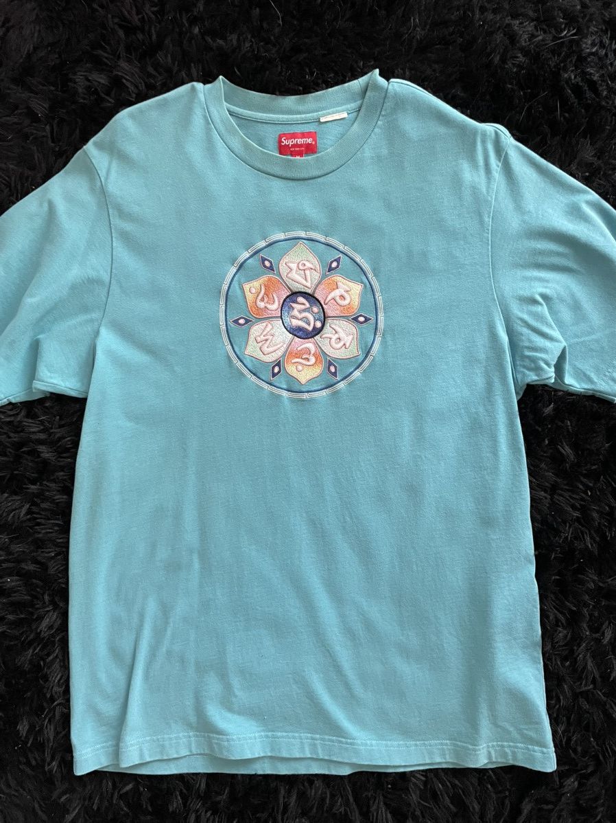 Supreme Supreme Lotus Light Aqua Tee Size US M / EU 48-50 / 2 - 1 Thumbnail