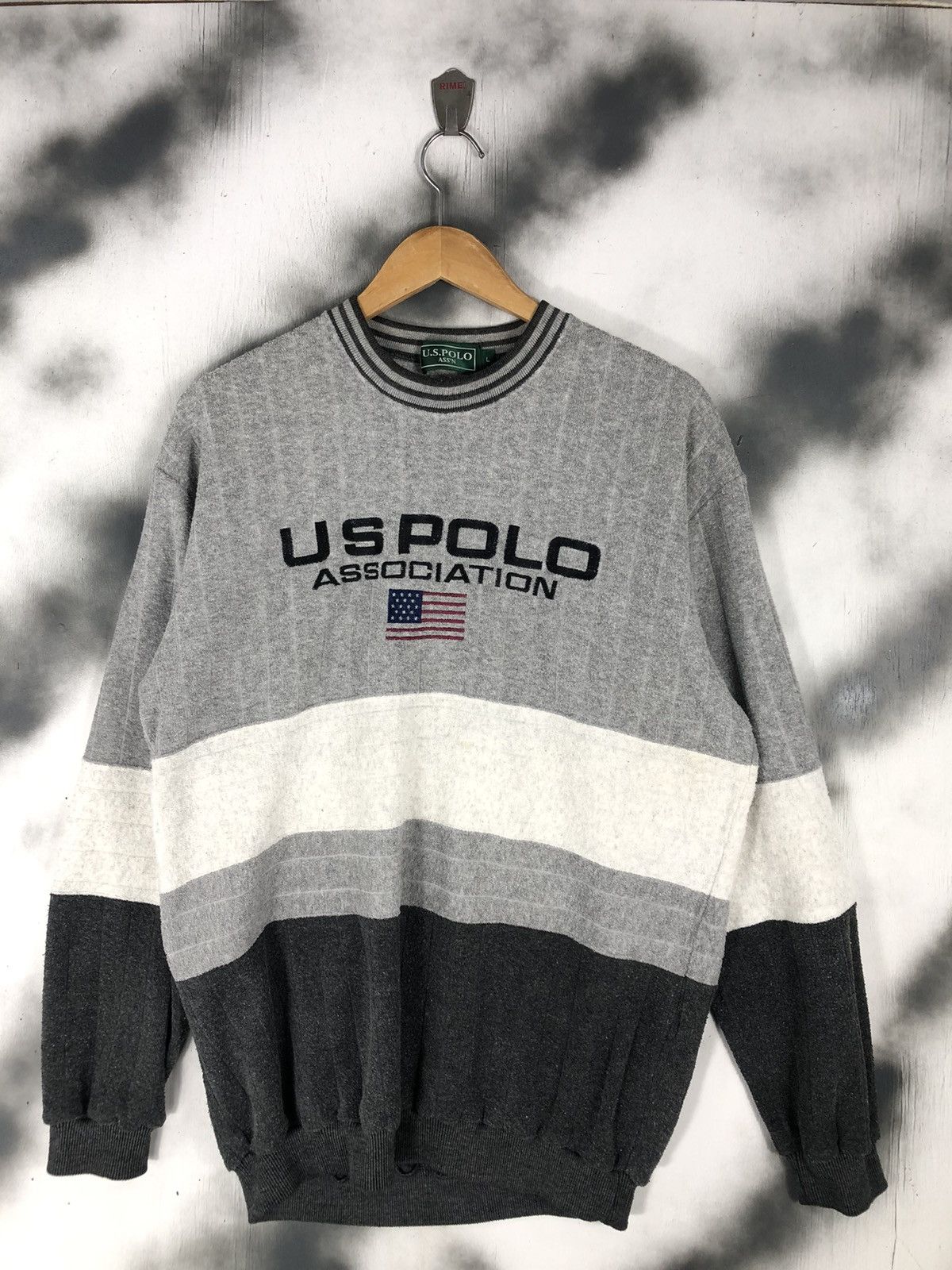 U.S. Polo Assn. US Polo Assassinations Sweater Big logo Size US L / EU 52-54 / 3 - 2 Thumbnail