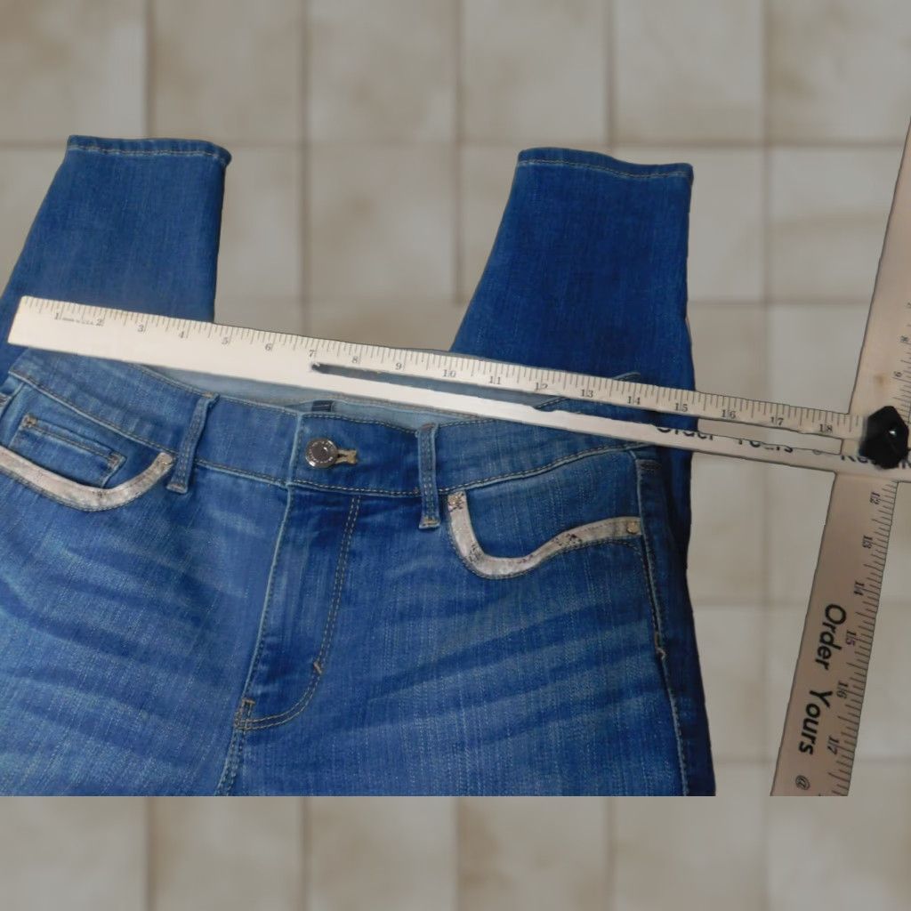White House Black Market White House Black Market Jeans Womens 4 Blue Skinny Ankle Denim Zipper Pockets Regular Inseam 28in Cotton Blend Spandex Size 27" / US 4 / IT 40 - 1 Thumbnail