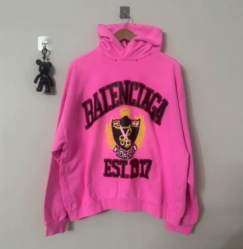 Balenciaga Balenciaga Pink Scissors Letter Hoodie 2502-Nextarrow Size US S / EU 44-46 / 1 - 1 Thumbnail