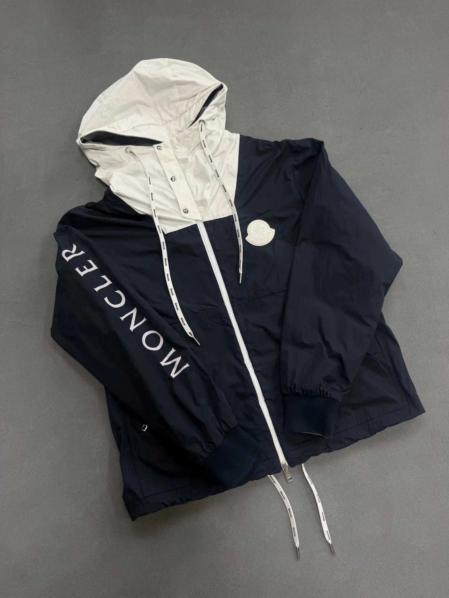 Moncler Moncler colorblock zip hooded jacket navy & deep blue size 5 Size US XXL / EU 58 / 5 - 1 Thumbnail