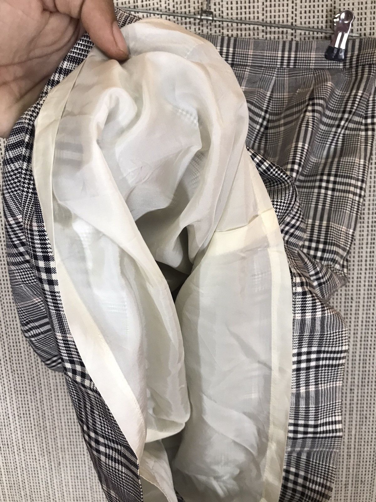 Burberry × Vintage ‼️VINTAGE BURBERRY MIDI SKIRT NICE DESIGN‼️ Size 30" / US 8 / IT 44 - 3 Thumbnail