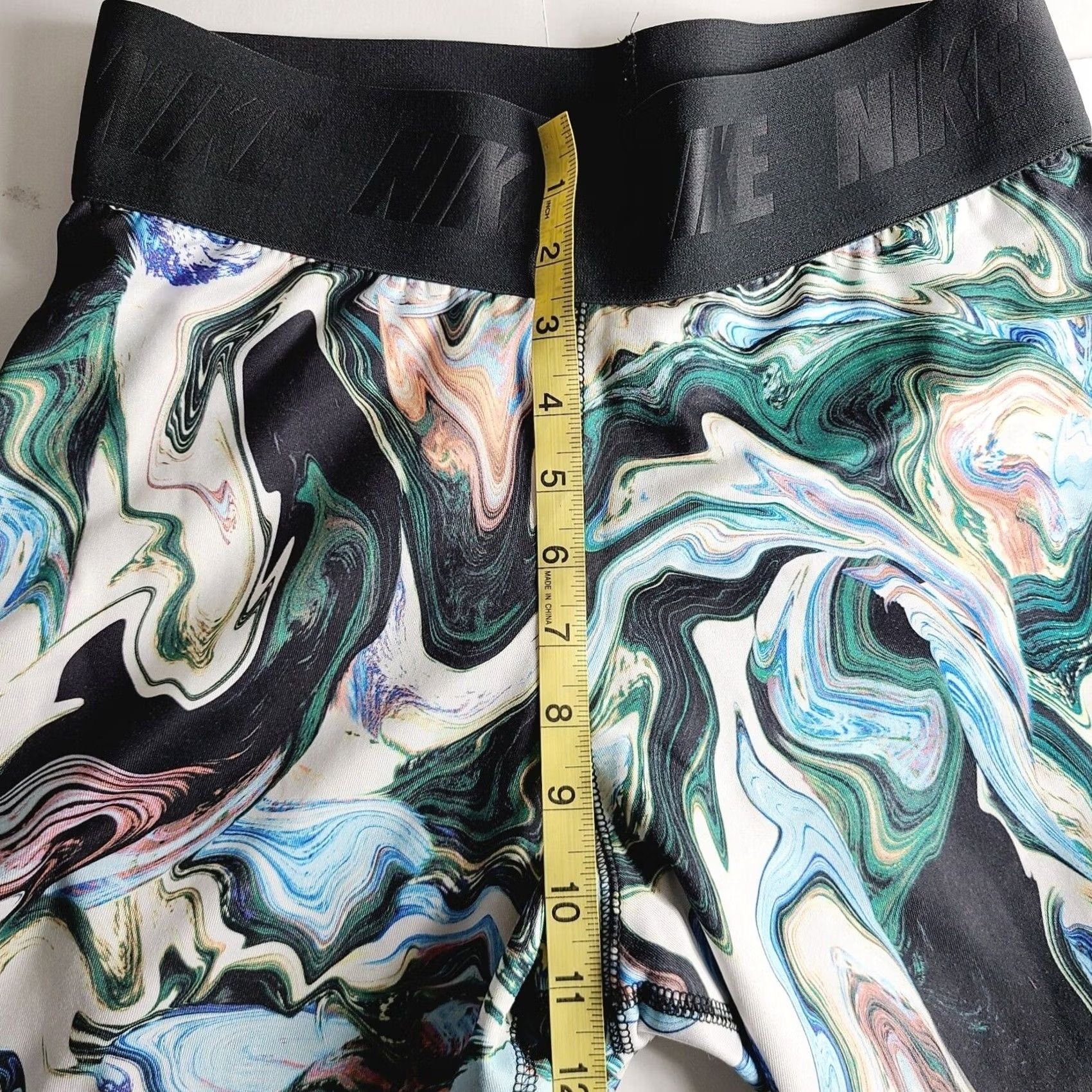 Nike Nike Women's Sportswear Leg-A-See Leggings Size Medium AH6499-010 Leggings Womens Multicolor Running" Size 32" / US 10 / IT 46 - 3 Thumbnail