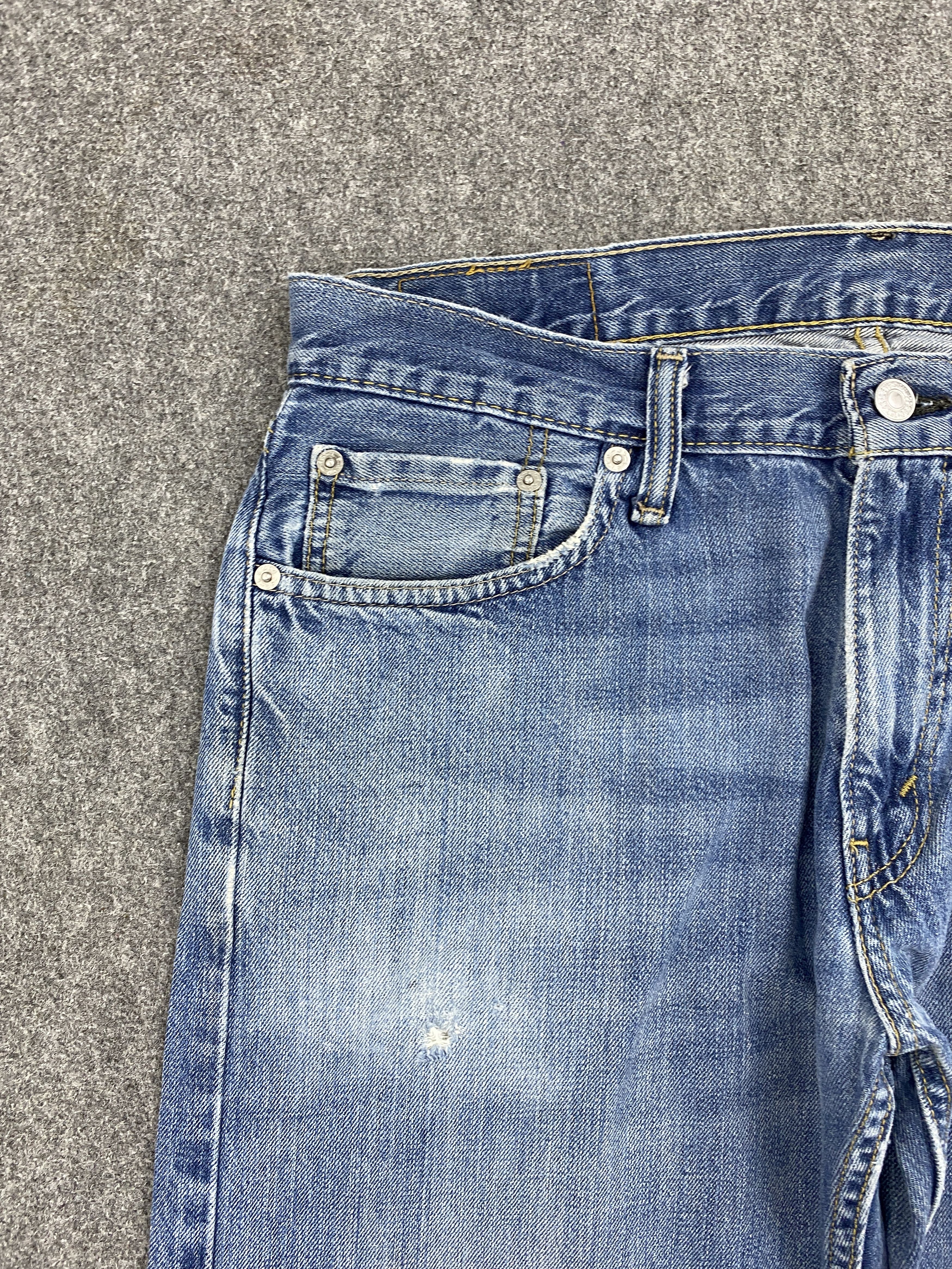 Levi's × Vintage Faded Blue Vintage Levis 514 Jeans Size US 34 / EU 50 - 8 Thumbnail