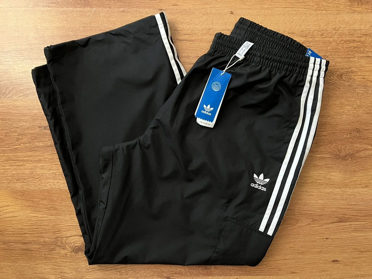Adidas Black Adidas Original Cargo Jogger Pants Sportswear Size XL Size US 38 / EU 54 - 1 Thumbnail