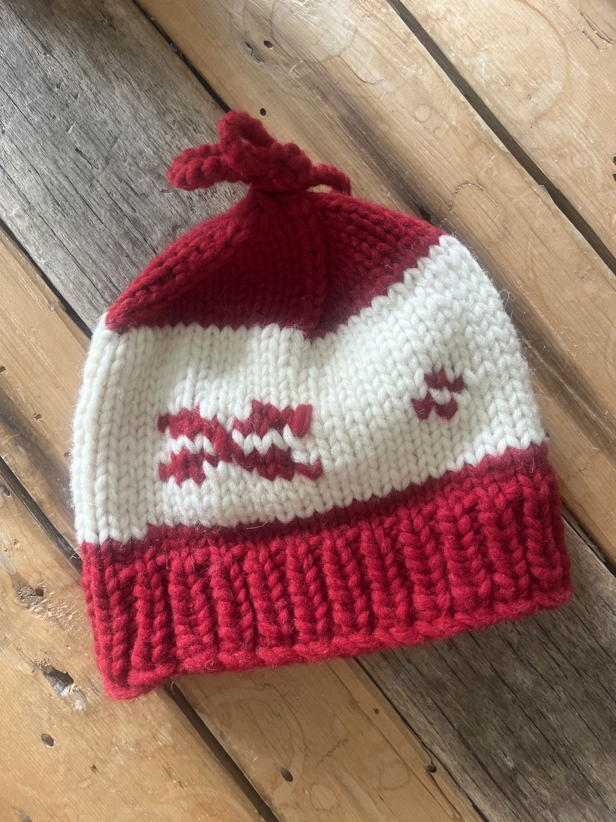 Granted Sweater Company Wool Canadian Maple Leaf Toque Size ONE SIZE - 2 Thumbnail