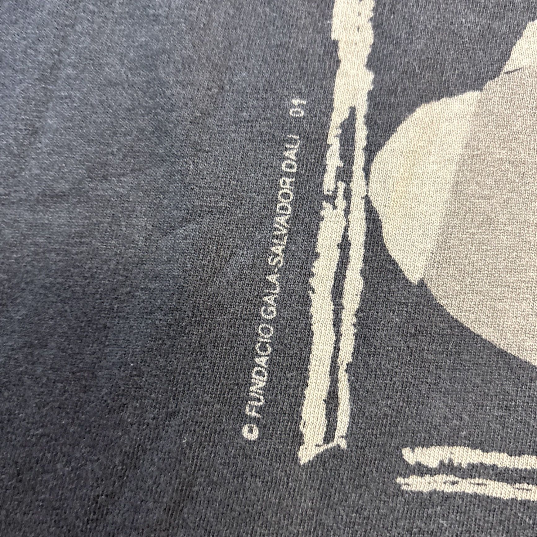 Vintage VINTAGE Salvador Dali Fundacio Gala Abstract Art T-shirt XL Black Mens XL Short Sleeve Art 2001 Size US XL / EU 56 / 4 - 3 Thumbnail