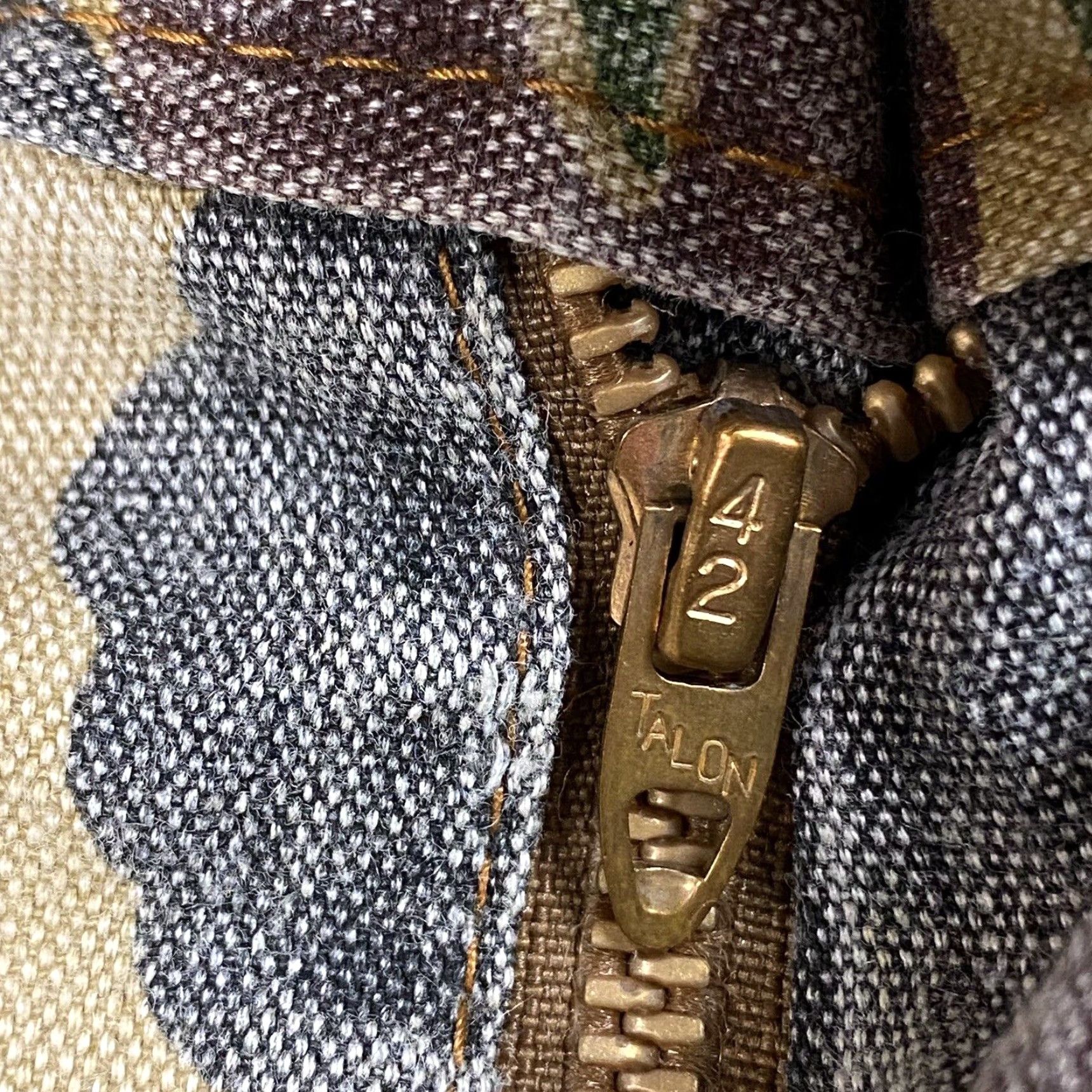 Doublet VINTAGE 1970s American Field Sportswear Duck Camo Double Knee Work Pants Brown Cotton Mens 40 outdoor, military style Size US 40 / EU 56 - 7 Thumbnail