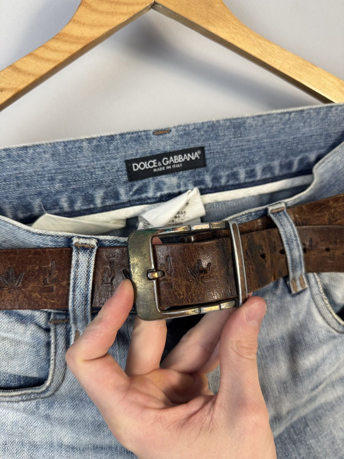 Vintage Very crazy Vintage solid marijuana belt Size ONE SIZE - 7 Thumbnail