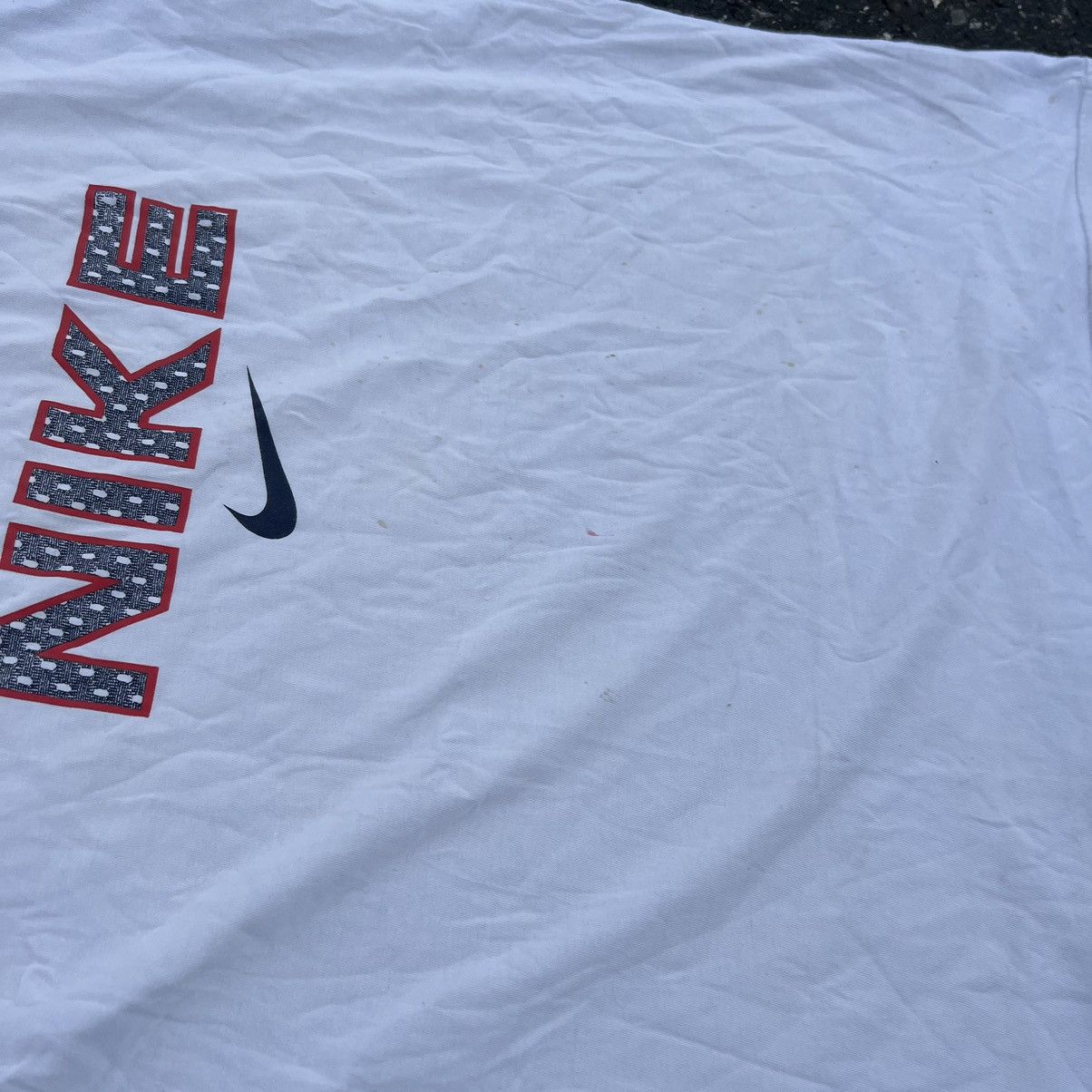 Nike × Vintage 90s Nike Central Swoosh Vintage Y2K Retro Tee T-Shirt Size US XL / EU 56 / 4 - 5 Thumbnail