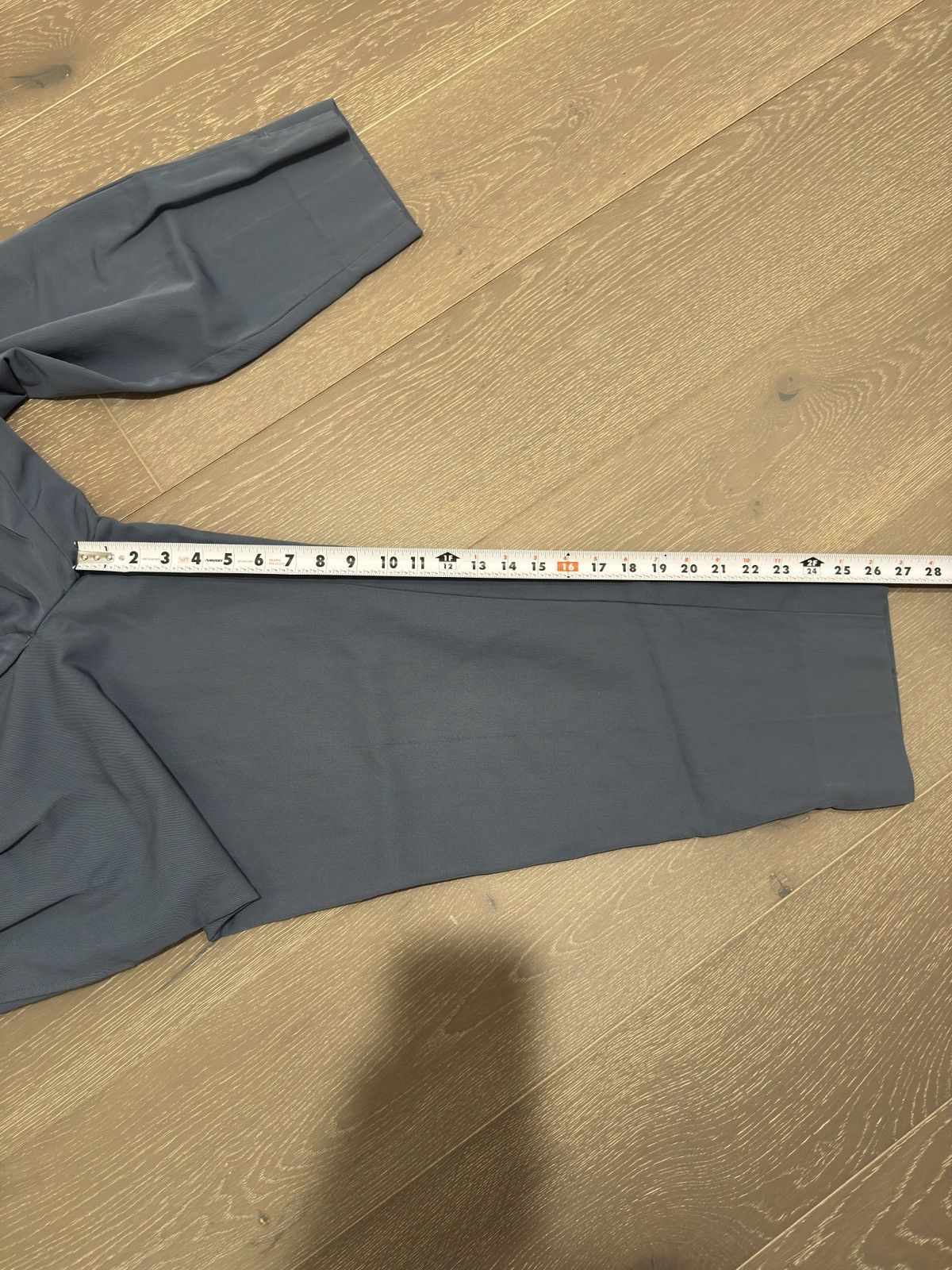 Comme des Garcons Homme Plus 90’s Comme De Garçon Homme Plus 100% Wool PleatedTrouser Size US 28 / EU 44 - 12 Thumbnail