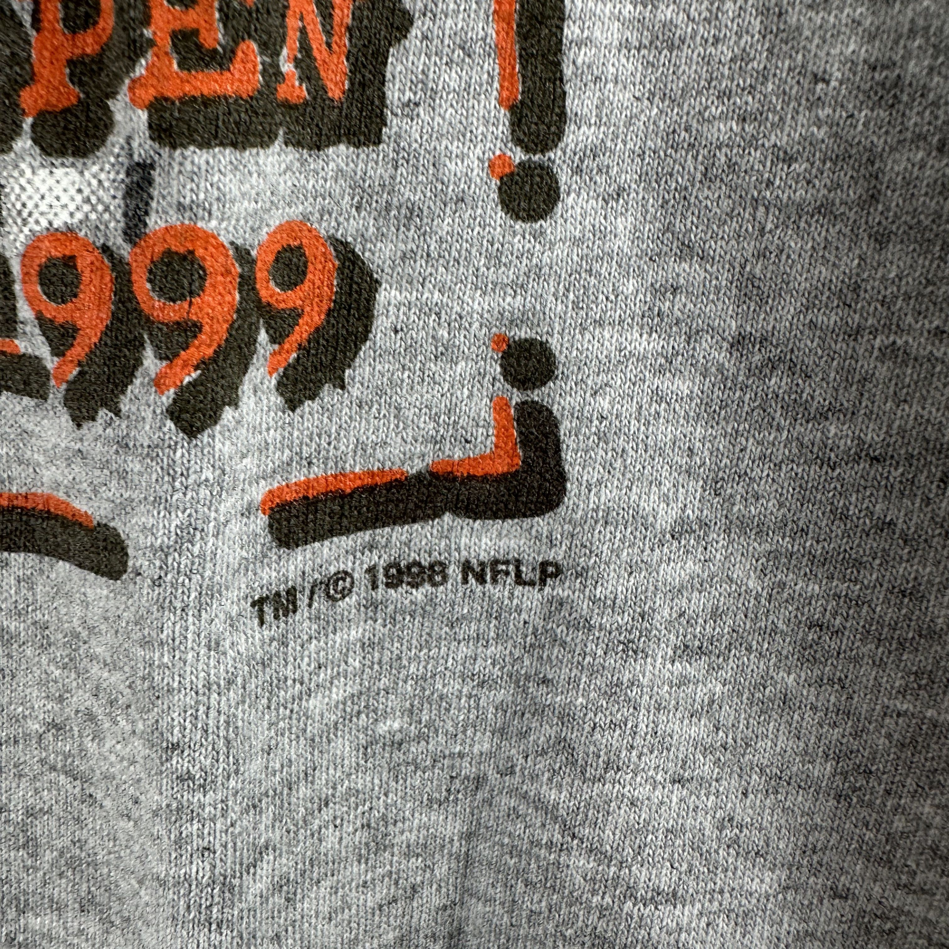 Vintage Vintage Cleveland Browns Countdown to 1999 NFL T-shirt Size US L / EU 52-54 / 3 - 3 Thumbnail