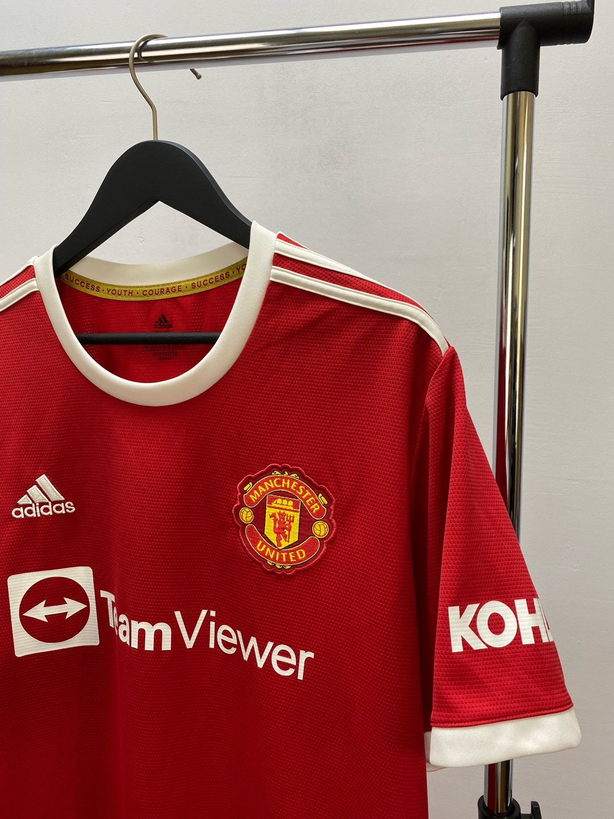 Adidas Manchester United 2021 2022 soccer jersey Football Shirt Size US XXL / EU 58 / 5 - 6 Thumbnail