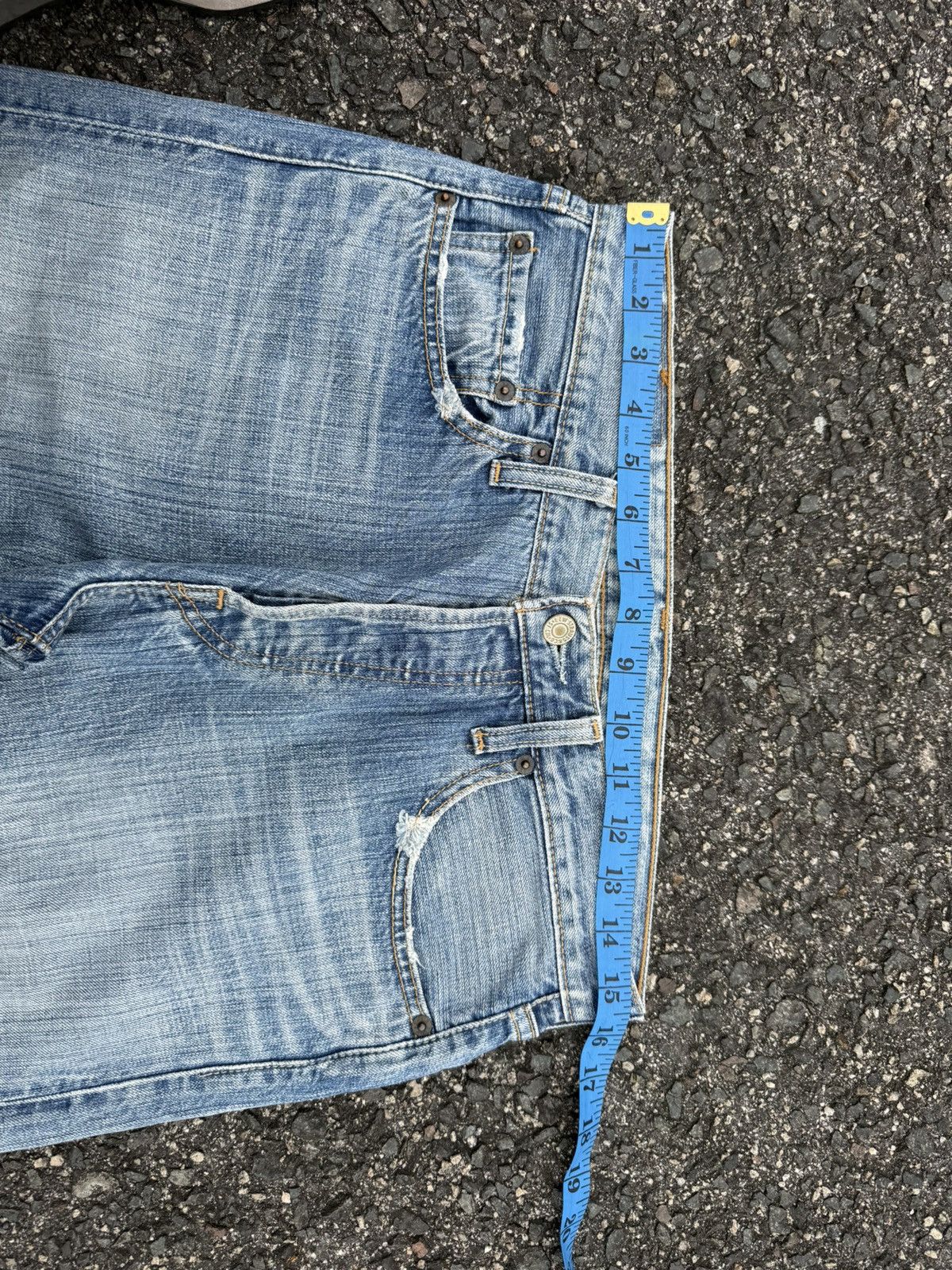 Levi's Vintage Clothing W31 Vintage 2004 Levi's 501 light wash denim jean pants Size US 31 - 6 Thumbnail