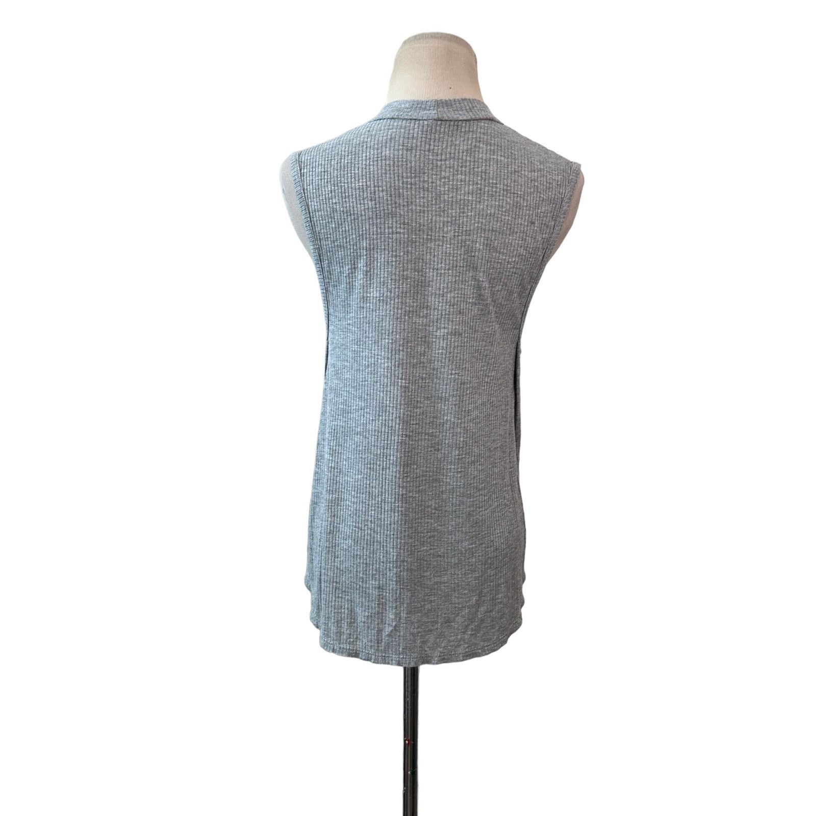 BP. BP gray sleeveless side flaps ribbed top size Small Size S / US 4 / IT 40 - 2 Thumbnail