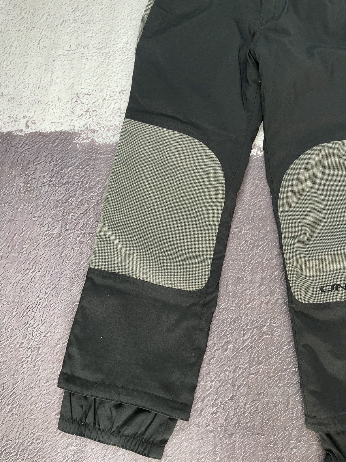 O'Neill O’Neill vintage 90s y2k black ski snowboarding pants logo Size US 32 / EU 48 - 4 Thumbnail