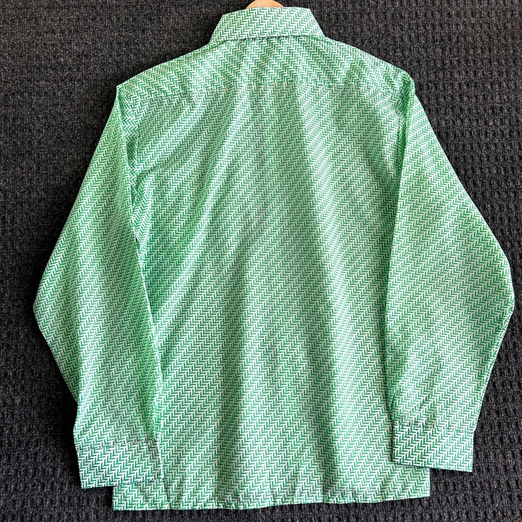 Obermeyer VINTAGE Obermeyer Button-Up Shirt NEW L Green Zig Zag Pattern 70's 80's Mens Long Sleeve Collared Cotton Nylon Blend Size US L / EU 52-54 / 3 - 5 Thumbnail
