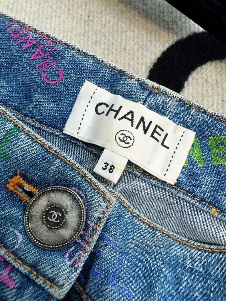 Chanel Chanel 22p popular colourful graffiti letter logo blue jea Size 25" / US 0 / IT 36 - 4 Thumbnail