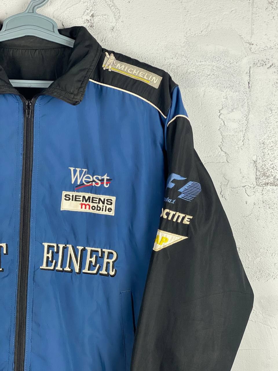 Formula 1 × Vintage F1 Mercedes Benz Siemens Warsteiner Racing Jacket y2k Size US M / EU 48-50 / 2 - 4 Thumbnail