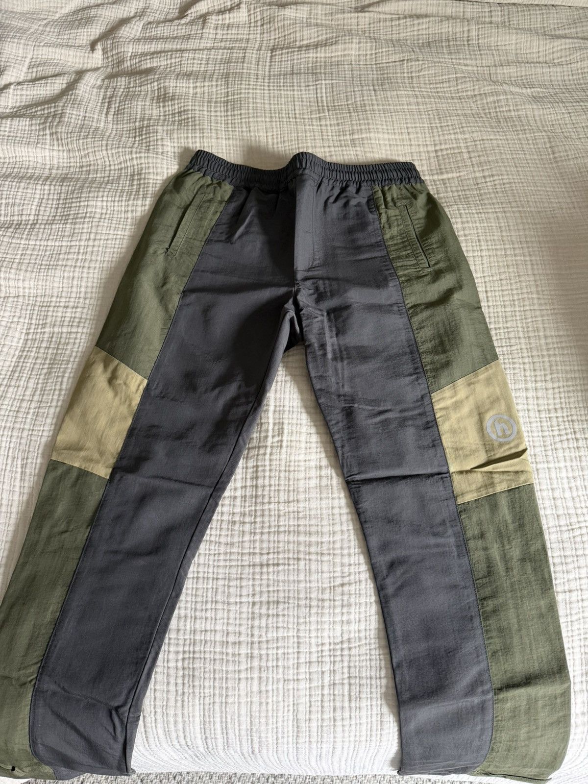 HIDDEN HIDDEN NY Tech Nylon Pants Size US 32 / EU 48 - 1 Thumbnail