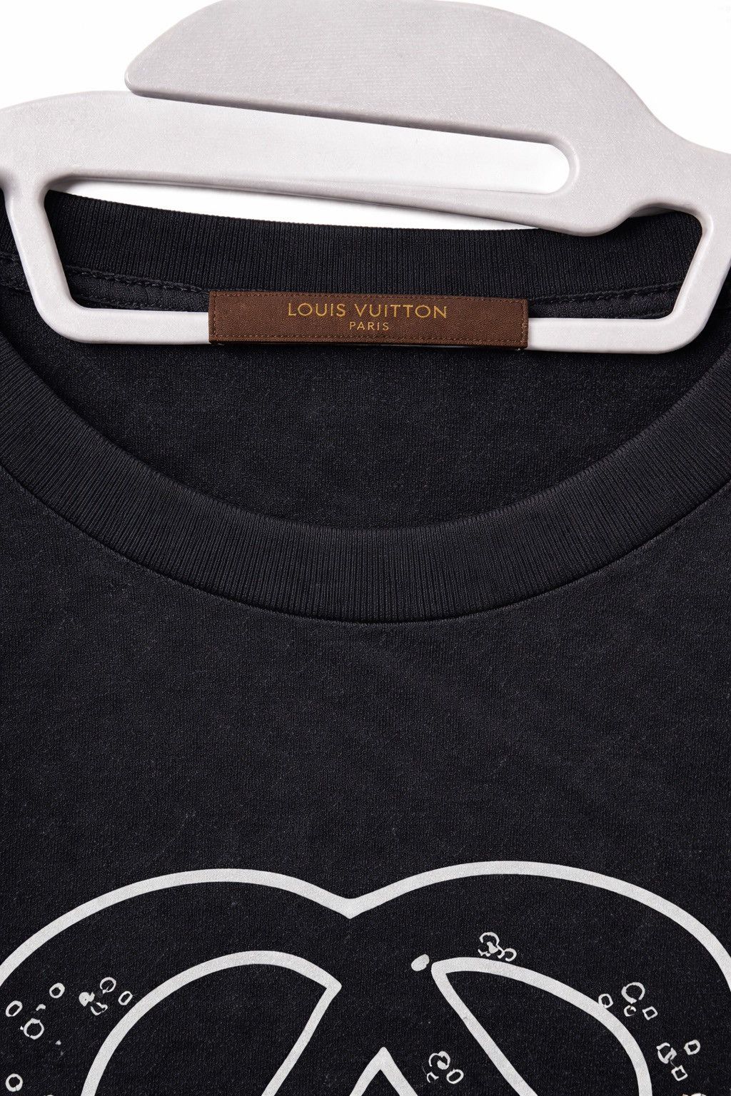 Louis Vuitton Louis Vuitton Black Pretzel Graphic Cotton T-Shirt XXL Size US XXL / EU 58 / 5 - 3 Thumbnail
