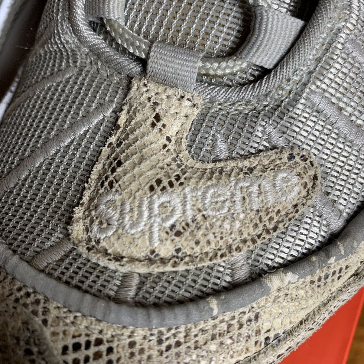 Nike × Supreme Supreme Nike Air Max 98 Snakeskin Size US 11.5 / EU 44-45 - 19 Thumbnail