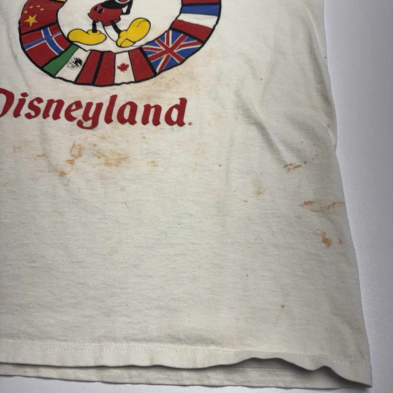 Disney Vintage 80s Disneyland EPCOT T Shirt Mickey Mouse Flags USA Size US S / EU 44-46 / 1 - 5 Thumbnail