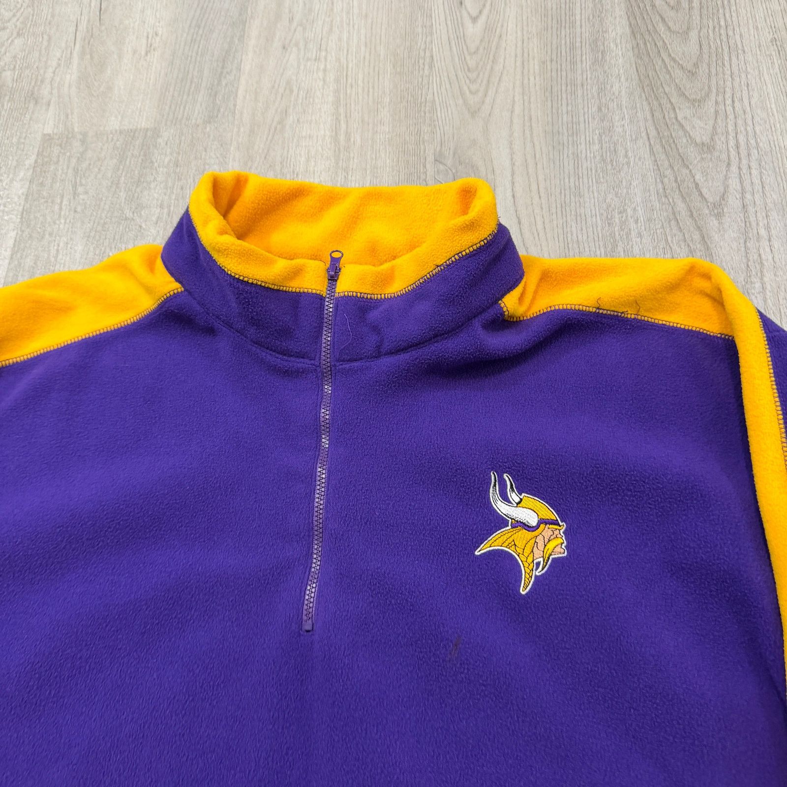 Vintage Vintage Minnesota Vikings Quarter Zip Mens 2XL Purple Yellow Size US XXL / EU 58 / 5 - 3 Thumbnail