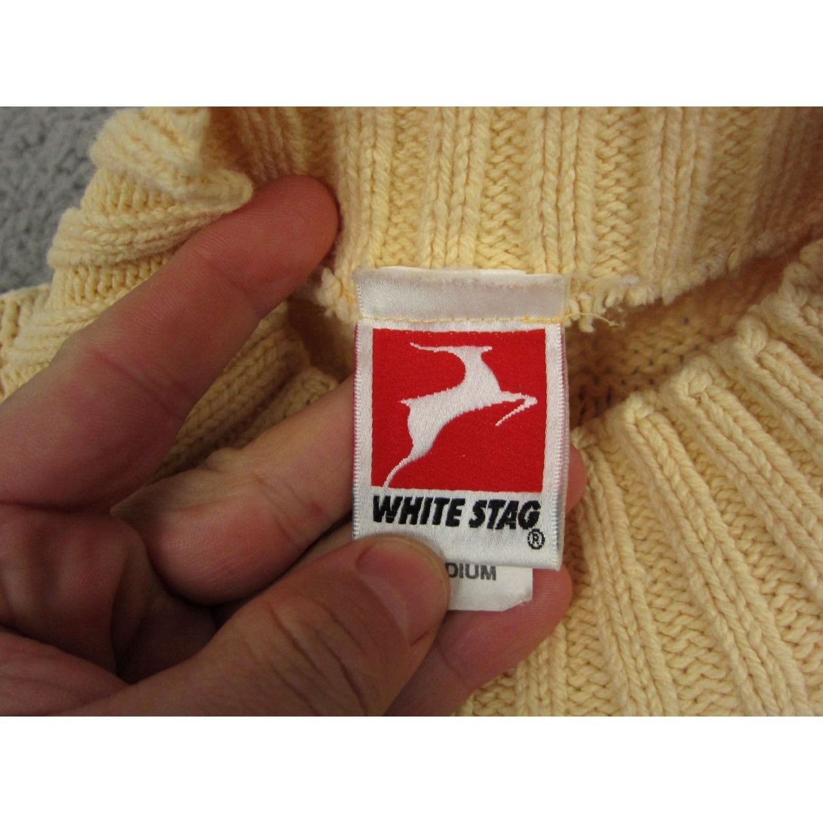 Vintage VINTAGE White Stag Sweater Womens M Raglan Sleeve Yellow Banana Creme 80s Pullover Knit Wool? Cotton Size M / US 6-8 / IT 42-44 - 7 Thumbnail