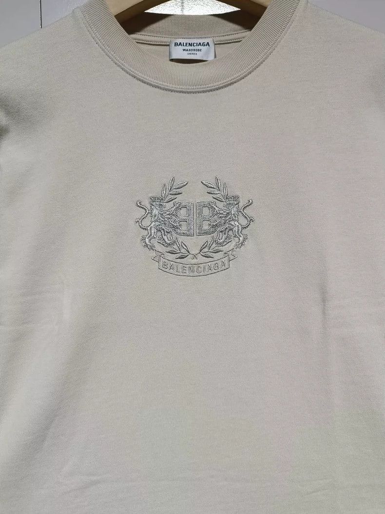 Balenciaga Balenciaga Crown Wheat Embroidery Logo Short Sleeve Size US M / EU 48-50 / 2 - 3 Thumbnail