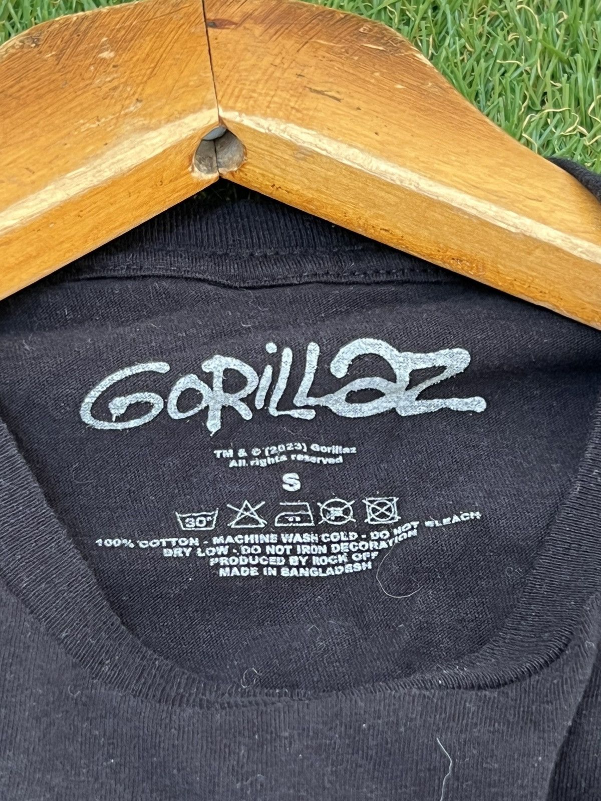Band Tees VTG Y2K BAND GORILLAZ DEMON DAYS TEE Size US S / EU 44-46 / 1 - 6 Thumbnail