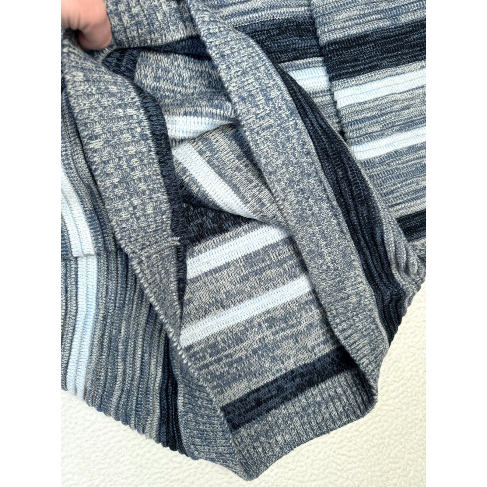 VINTAGE Southpole Sweater Mens XL Multi Striped Acrylic Crew Neck Pullover Knit Long Sleeve