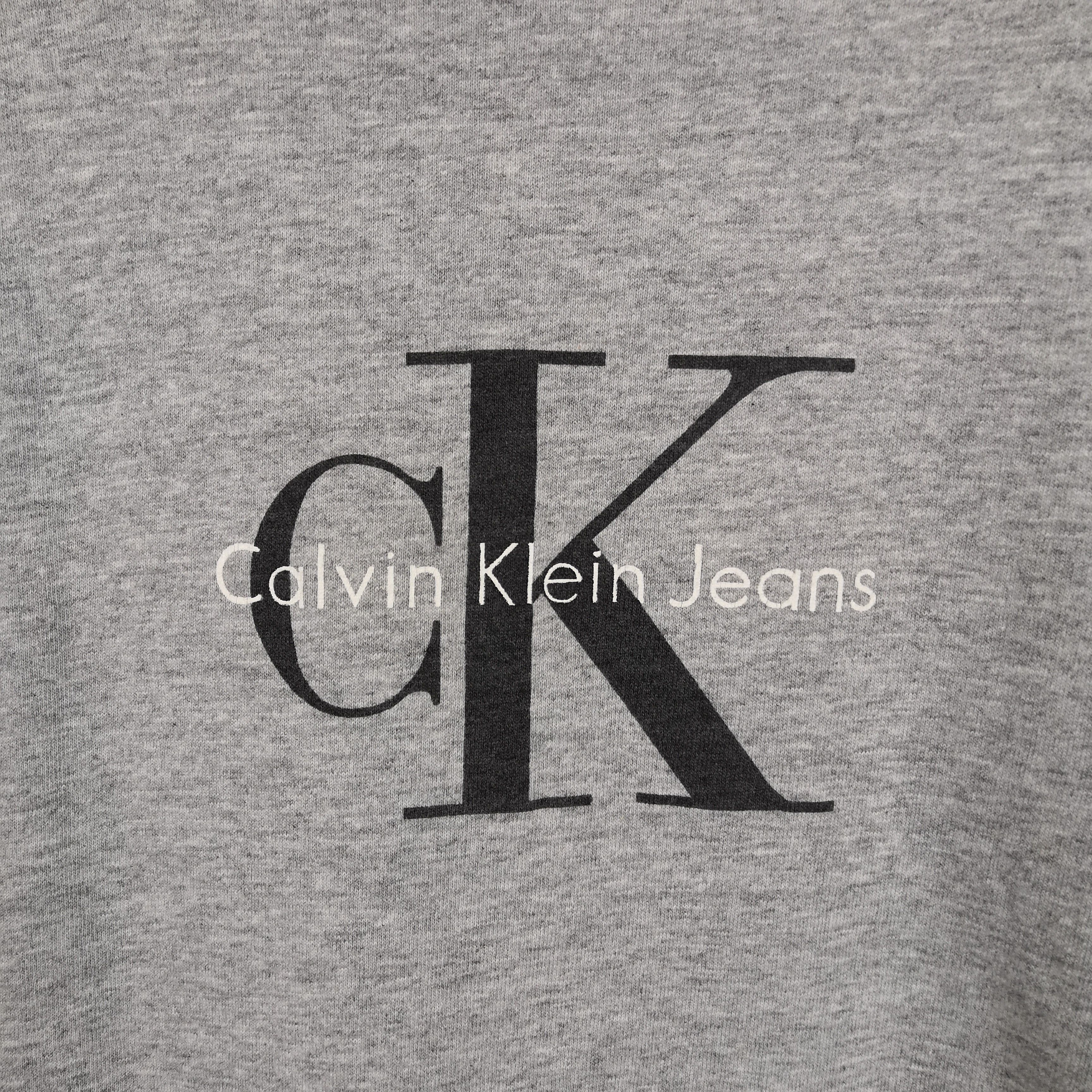 Calvin Klein Vintage Y2K Calvin Klein Tshirt Calvin Klein CK Crewneck Tee Size US M / EU 48-50 / 2 - 3 Thumbnail