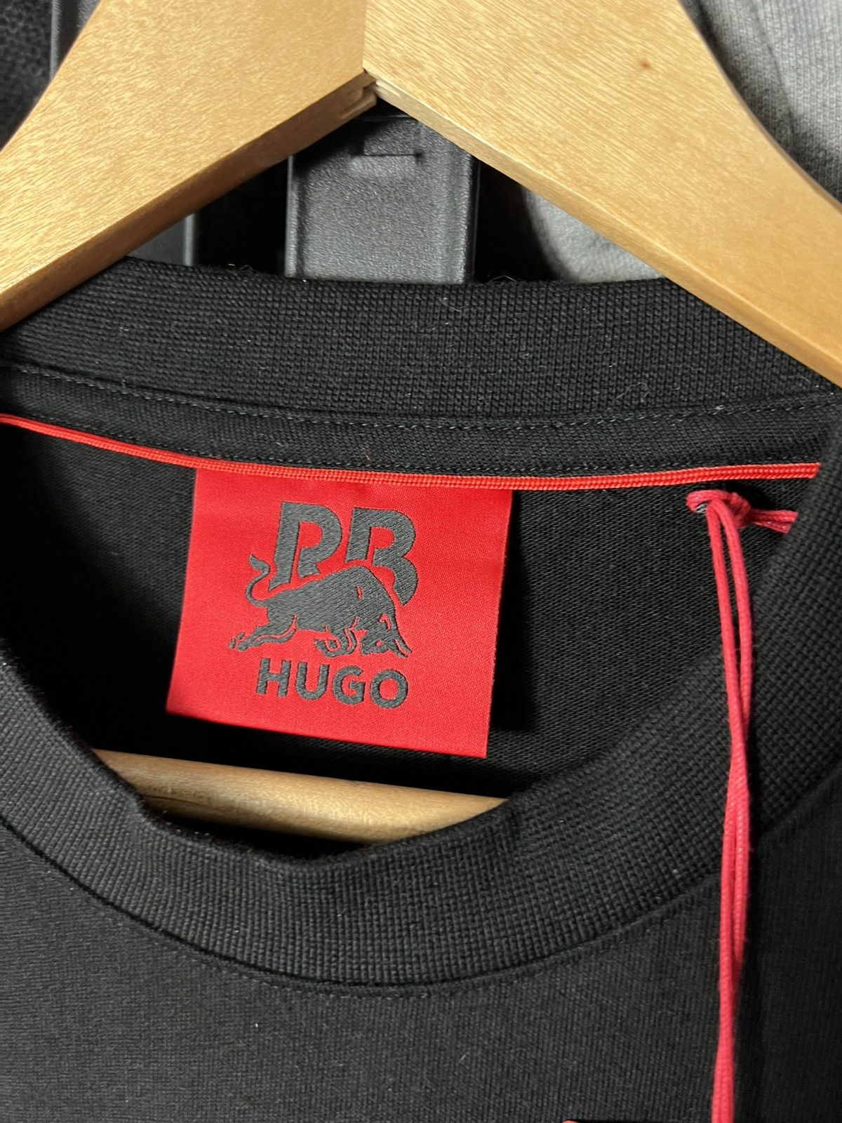 Hugo HUGO Red Bull Racing F1 Helmet Graphic T-Shirt Black Size M Size US M / EU 48-50 / 2 - 9 Thumbnail