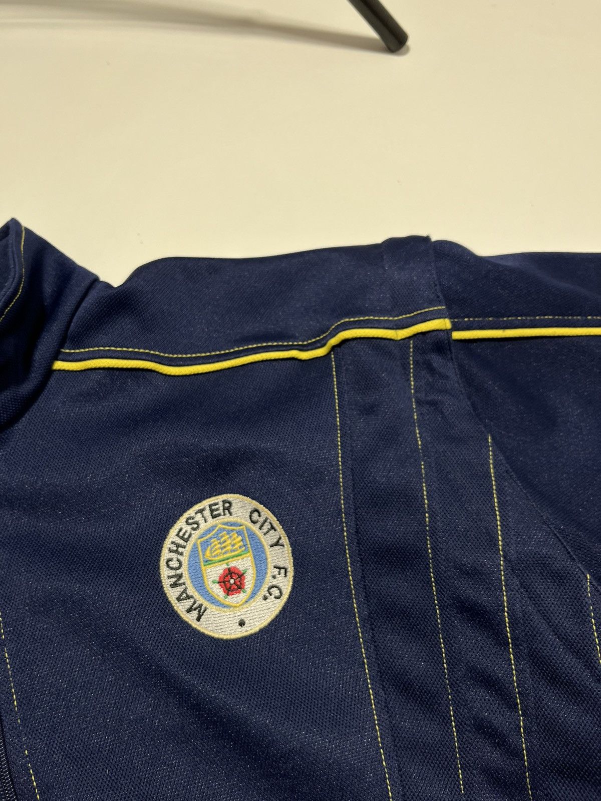 Umbro Manchester City Umbro 1993/94 Track Jacket Size US M / EU 48-50 / 2 - 11 Thumbnail