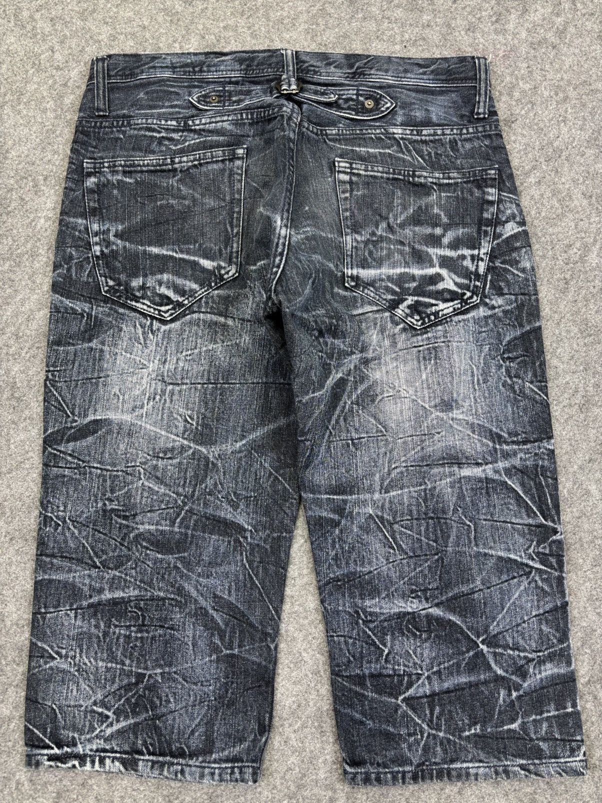 semanticdesign Semanticdesign Crazy Fades Short Denim F753 Size US 34 / EU 50 - 11 Thumbnail
