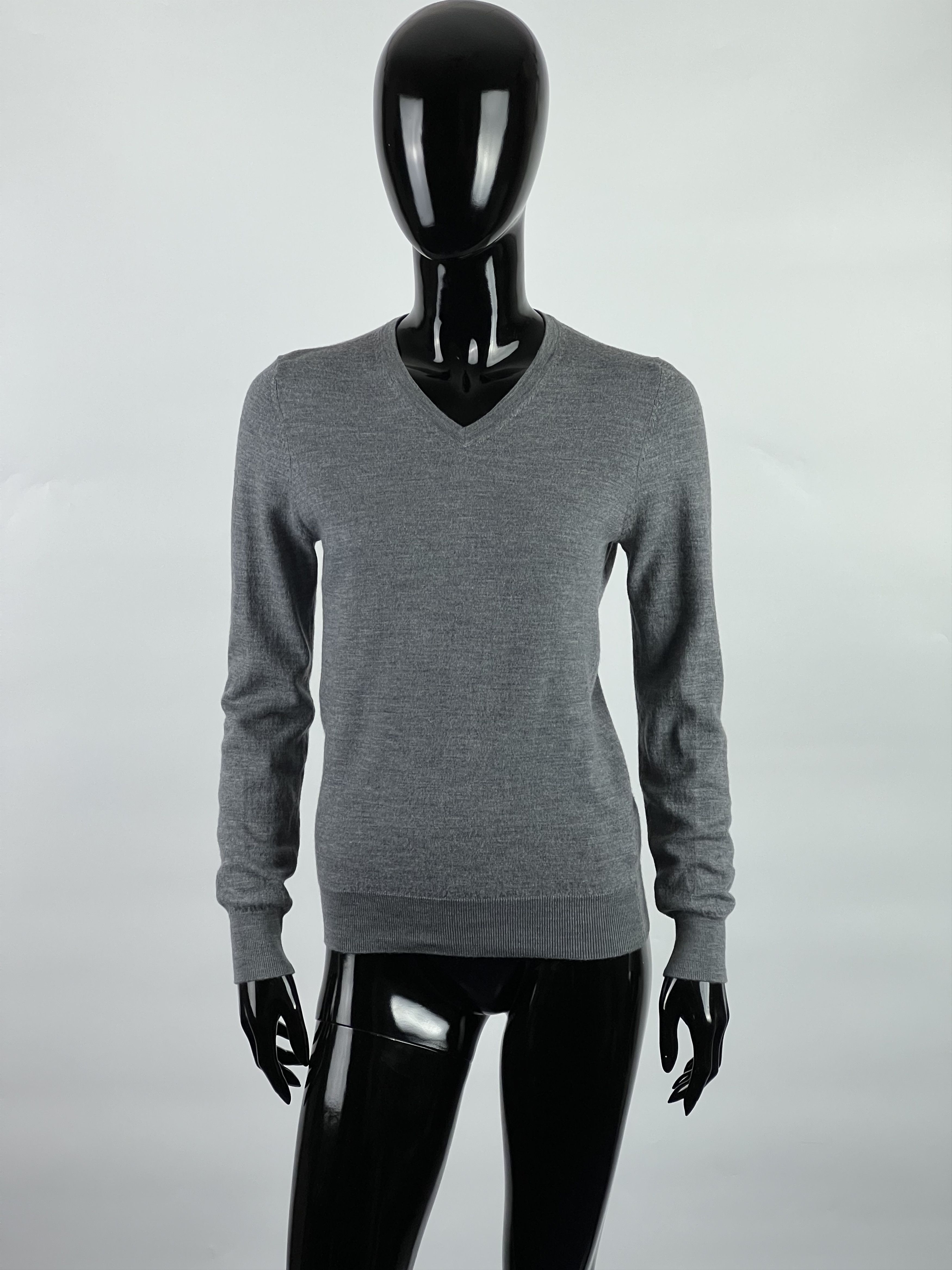 Other Suitsupply Women's Gray Merino Wool V-Neck Sweater Size XS / US 0-2 / IT 36-38 - 1 Thumbnail