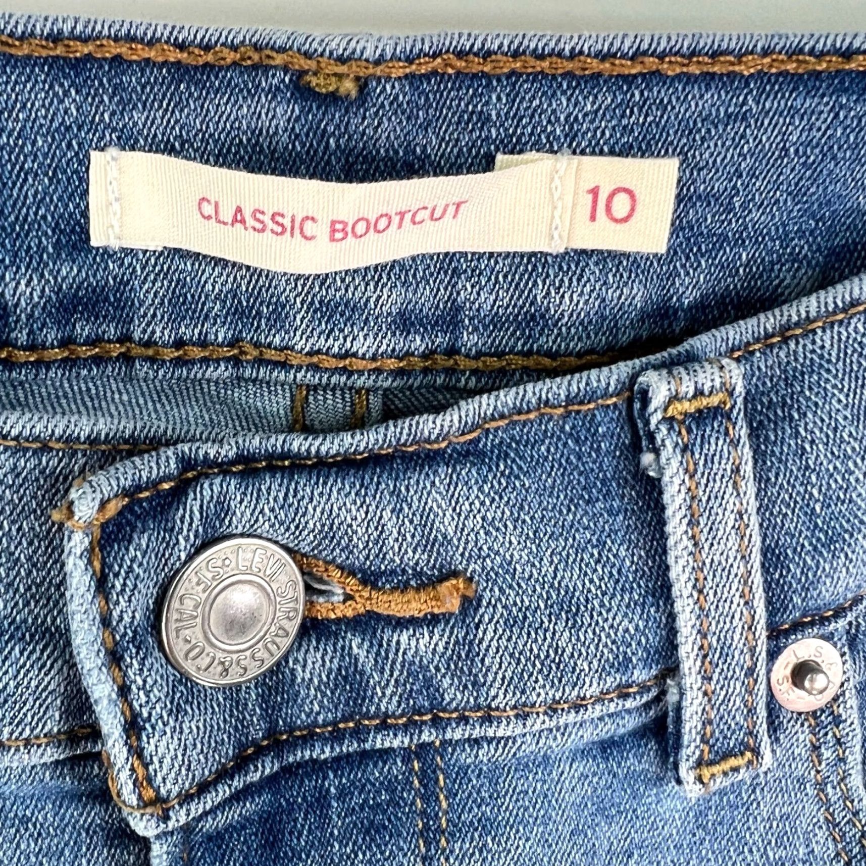 Levi's VINTAGE Levi's Classic Bootcut Jeans Women's Size 10 32X29 Blue Denim Floral Embroidered Mid Rise Stretch Size 32" / US 10 / IT 46 - 6 Thumbnail