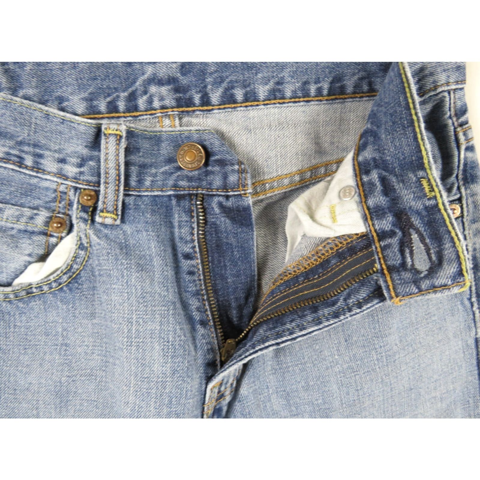 Levi's VINTAGE Levi's 550 Jeans Denim Blue 26X28 Relaxed Fit Men Straight Regular Inseam Medium Accessories None Size US 26 / EU 42 - 4 Thumbnail