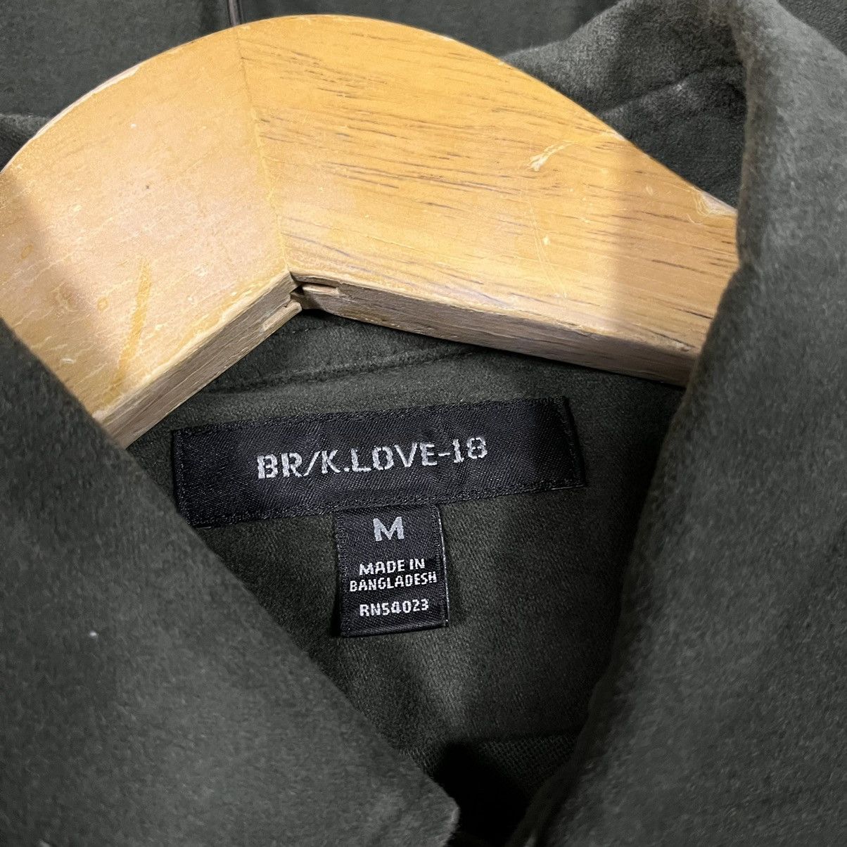 Banana Republic Banana Republic x Kevin Love Suede Shirt button up Size US M / EU 48-50 / 2 - 15 Thumbnail