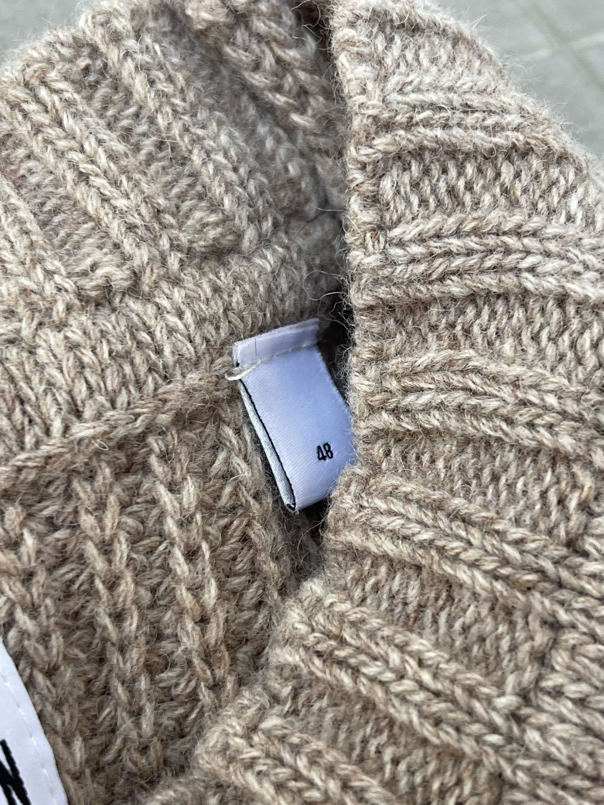 Han Kjobenhavn !DS! SS23 Han Kjobenhavn Distressed Knit Beige Vest Size US M / EU 48-50 / 2 - 18 Thumbnail